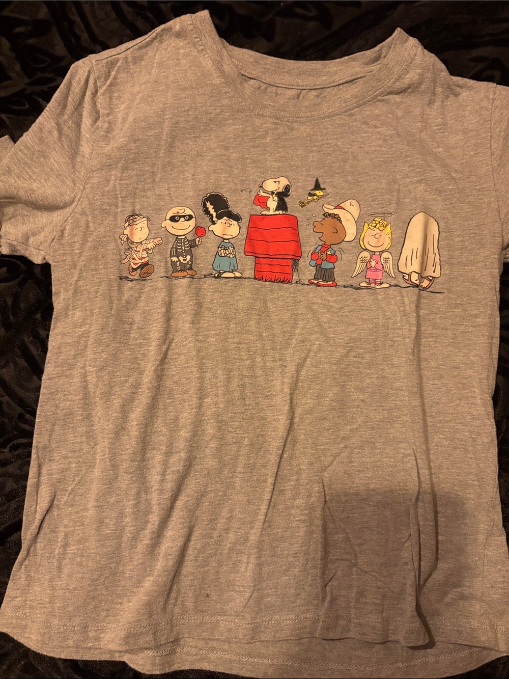Peanuts Halloween shirt